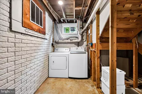 Other - 11057 Bishopsgate Ct, Reston, VA 20194 photo 16 of 18