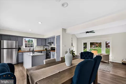 Other - 11057 Bishopsgate Ct, Reston, VA 20194 photo 3 of 18