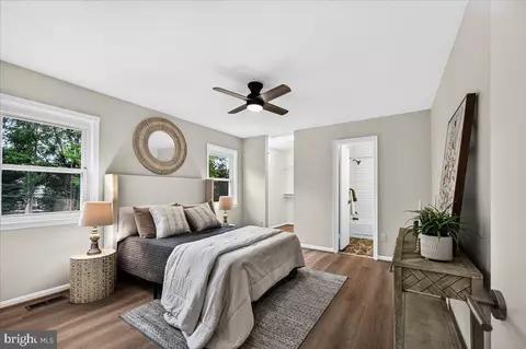 Bedroom - 11057 Bishopsgate Ct, Reston, VA 20194 photo 1 of 6