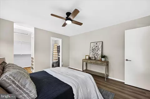 Bedroom - 11057 Bishopsgate Ct, Reston, VA 20194 photo 2 of 6