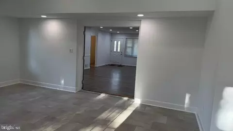 Entry Way - 5313 Nutting Dr, Springfield, VA 22151 photo 6 of 6