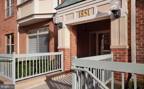 1851 Stratford Park Pl #107, Reston, VA 20190