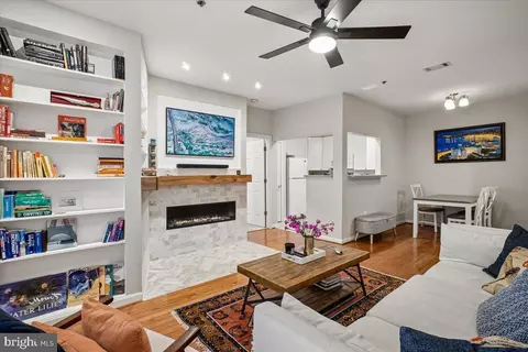 1851 Stratford Park Pl #107, Reston, VA 20190
