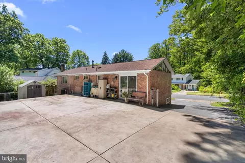 Exterior - 8304 Harland Dr, Springfield, VA 22152 photo 4 of 6
