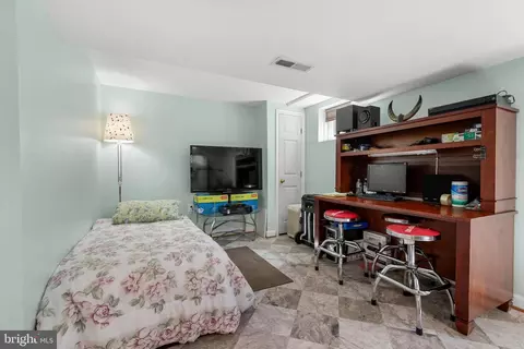 Bedroom - 8304 Harland Dr, Springfield, VA 22152 photo 9 of 9
