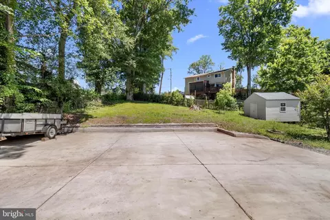 Exterior - 8304 Harland Dr, Springfield, VA 22152 photo 6 of 6