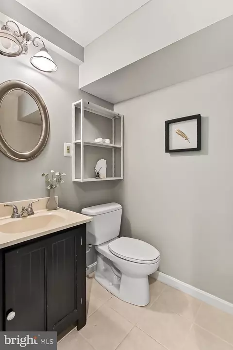Bath - 7608 Cervantes Ct, Springfield, VA 22153 photo 5 of 5
