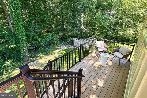 Exterior - 7608 Cervantes Ct, Springfield, VA 22153 photo 9 of 14