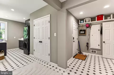 Other - 7608 Cervantes Ct, Springfield, VA 22153 photo 9 of 22