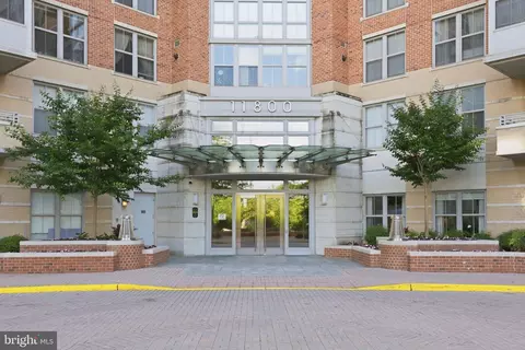 11800 Sunset Hills Rd #218, Reston, VA 20190