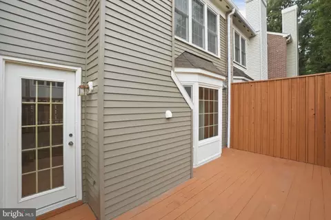 Exterior - 6537 Milva Ln, Springfield, VA 22150 photo 2 of 6