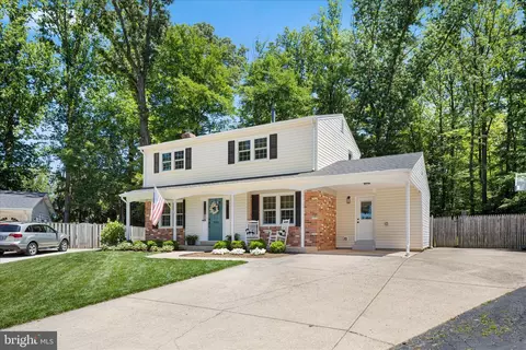 Exterior - 9100 Donna Dean Dr, Springfield, VA 22153 photo 14 of 31