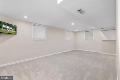Other - 9100 Donna Dean Dr, Springfield, VA 22153 photo 9 of 22