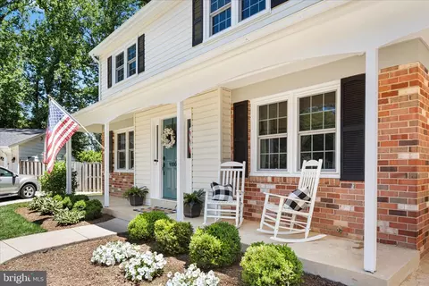 Exterior - 9100 Donna Dean Dr, Springfield, VA 22153 photo 28 of 31