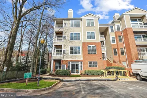 4210 C Mozart Brigade Ln #4210-C, Fairfax, VA 22033