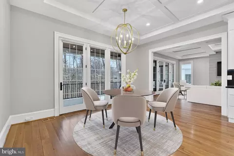 Dining - 7002 River Oaks Dr, Mclean, VA 22101 photo 4 of 4