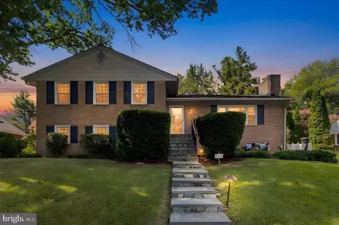 Exterior - 6163 Kellogg Dr, Mclean, VA 22101 photo 12 of 13