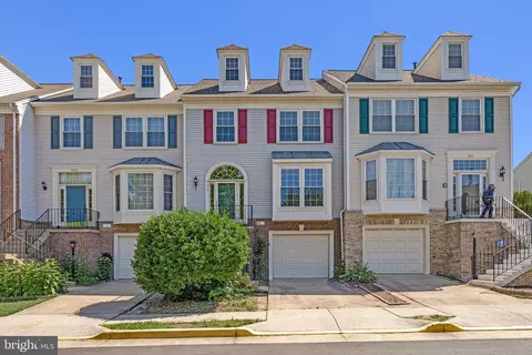 7059 Kings Manor Dr #7059, Alexandria, VA 22315