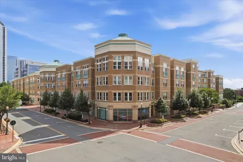 12001 Market St #177, Reston, VA 20190
