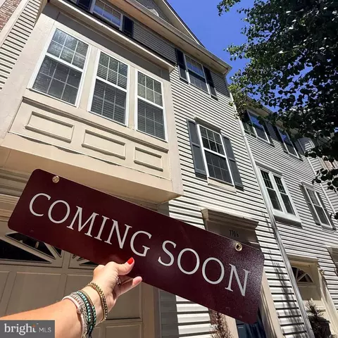 7706 Shadowcreek Ter, Springfield, VA 22153