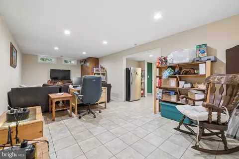 7702 Hilltopper Ct, Springfield, VA 22153 photo 27