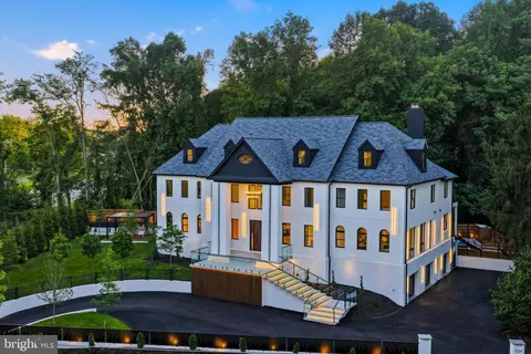 1124 Savile Ln, Mclean, VA 22101