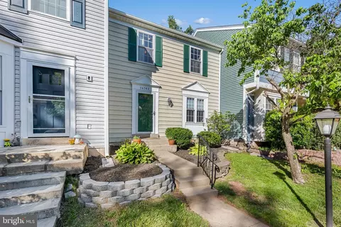 14762 Basingstoke Loop, Centreville, VA 20120