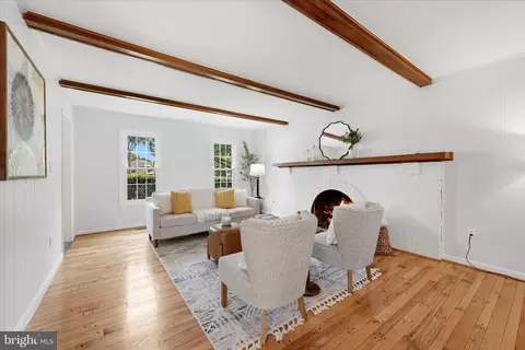 7901 Marysia Ct, Springfield, VA 22153 photo 10