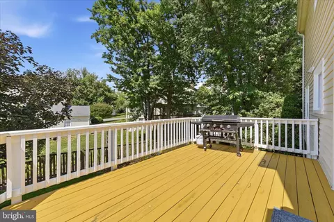 7901 Marysia Ct, Springfield, VA 22153 photo 35