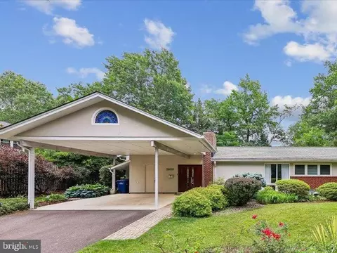 3609 Pinetree Ter, Falls Church, VA 22041