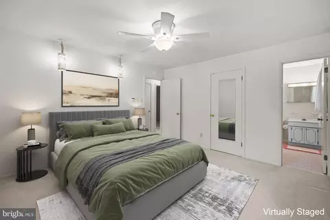 Bedroom - 6914 Hadlow Dr, Springfield, VA 22152 photo 6 of 11