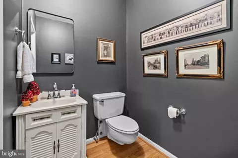Bath - 12007 Turf Ln, Reston, VA 20191 photo 1 of 7