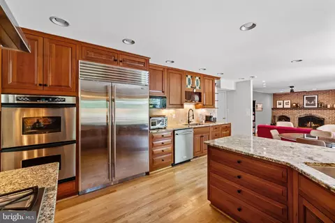 Kitchen - 12007 Turf Ln, Reston, VA 20191 photo 4 of 7