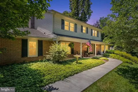 Exterior - 12007 Turf Ln, Reston, VA 20191 photo 3 of 12