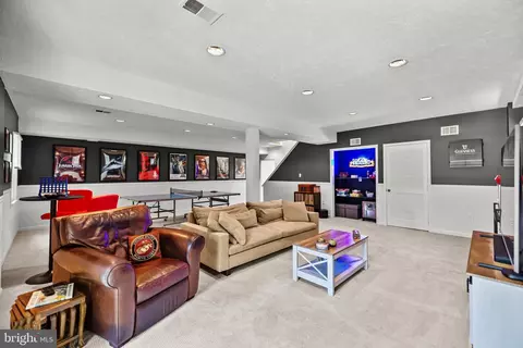 Other - 12007 Turf Ln, Reston, VA 20191 photo 14 of 19