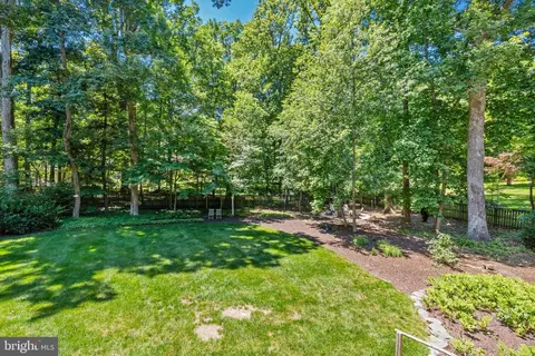 Exterior - 12007 Turf Ln, Reston, VA 20191 photo 11 of 12