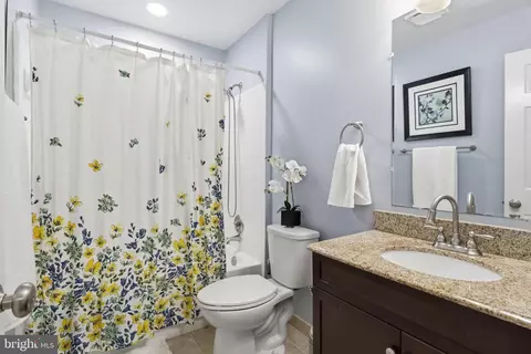Bath - 9207 Paloma, Springfield, VA 22153 photo 1 of 3