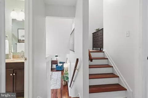 Entry Way - 9207 Paloma, Springfield, VA 22153 photo 4 of 5