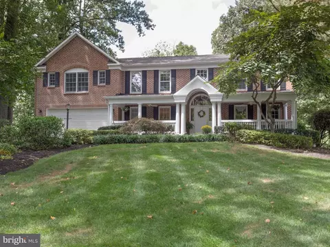 3416 Tilton Valley Dr, Fairfax, VA 22033