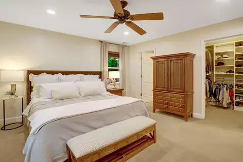 Bedroom - 7506 Oriole Ave, Springfield, VA 22150 photo 1 of 9