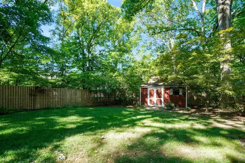Exterior - 7506 Oriole Ave, Springfield, VA 22150 photo 13 of 21
