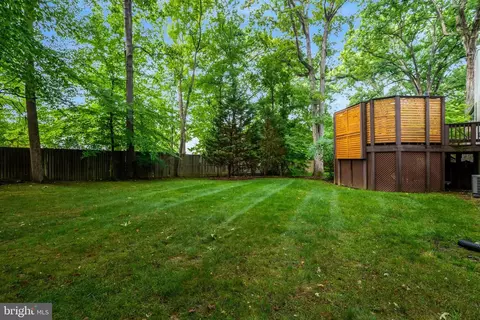 Exterior - 7506 Oriole Ave, Springfield, VA 22150 photo 17 of 21