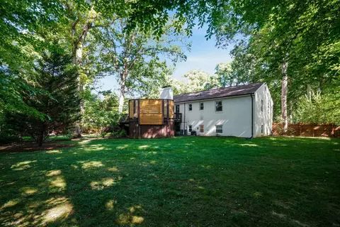 Exterior - 7506 Oriole Ave, Springfield, VA 22150 photo 11 of 21