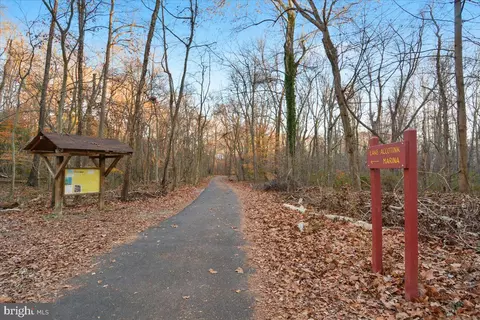 Other - 5643 Inverchapel Rd, Springfield, VA 22151 photo 15 of 19
