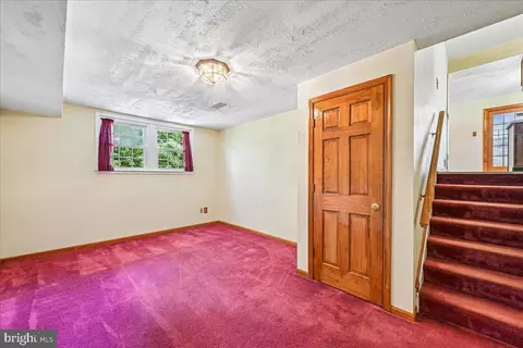 Other - 5643 Inverchapel Rd, Springfield, VA 22151 photo 9 of 19