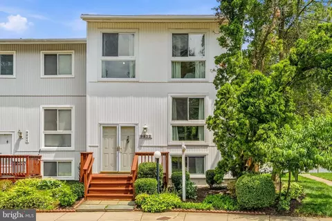 9822 Sweet Mint Dr, Vienna, VA 22181