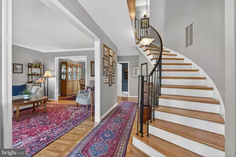 Entry Way - 8336 Garfield Ct, Springfield, VA 22152 photo 1 of 9