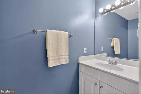 Bath - 8336 Garfield Ct, Springfield, VA 22152 photo 2 of 3