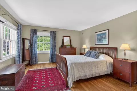 Bedroom - 8336 Garfield Ct, Springfield, VA 22152 photo 2 of 8