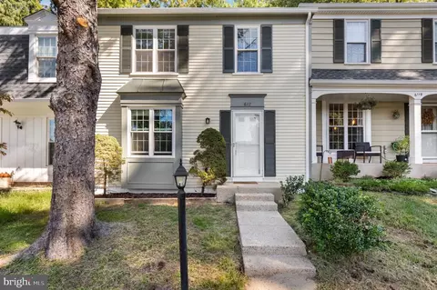 6117 Martins Landing Ct, Burke, VA 22015